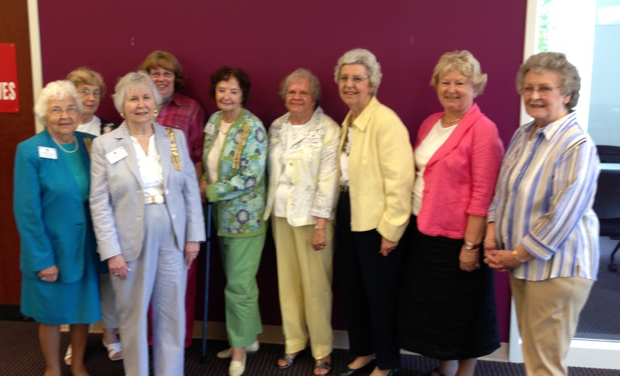 Members of the Colonel Joshua Fry Chapter of the National Society Daughters of the American Colonists 